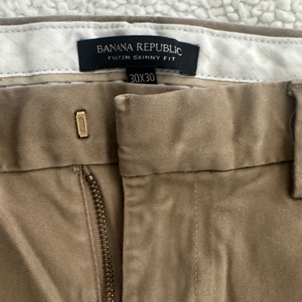 Banana Republic Men's Khaki Chinos